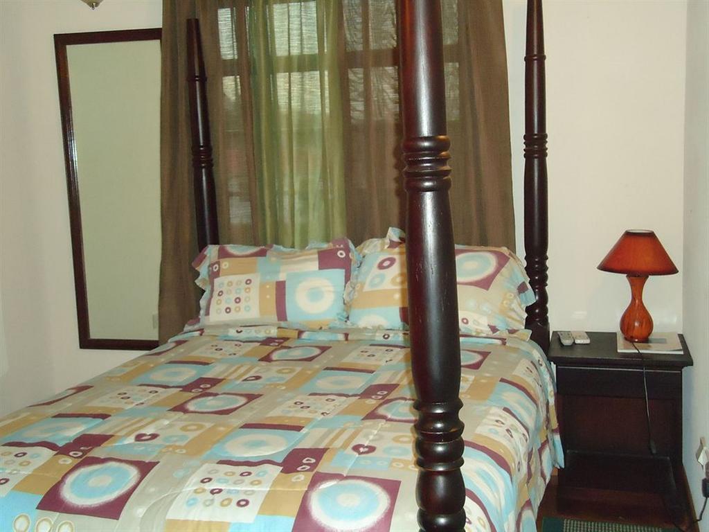 Augusta'S Apartments Rodney Bay الغرفة الصورة