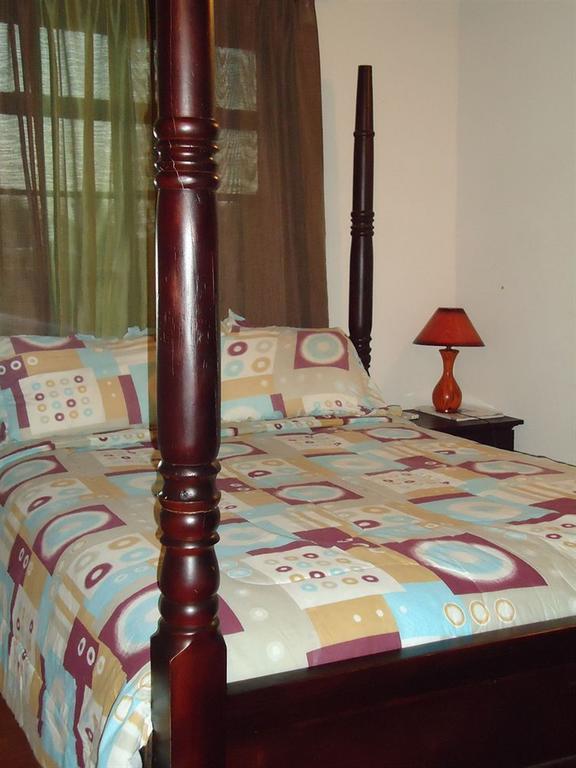 Augusta'S Apartments Rodney Bay الغرفة الصورة