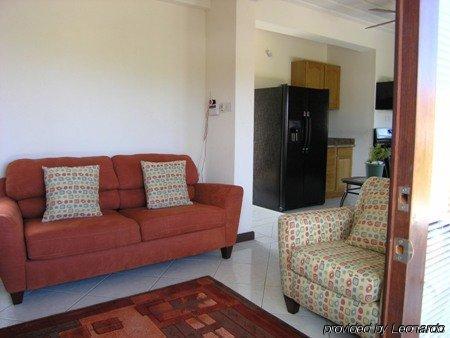 Augusta'S Apartments Rodney Bay المظهر الخارجي الصورة